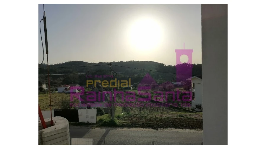 Moradia T3 para Venda em Antuzede e Vil de Matos Foto 27