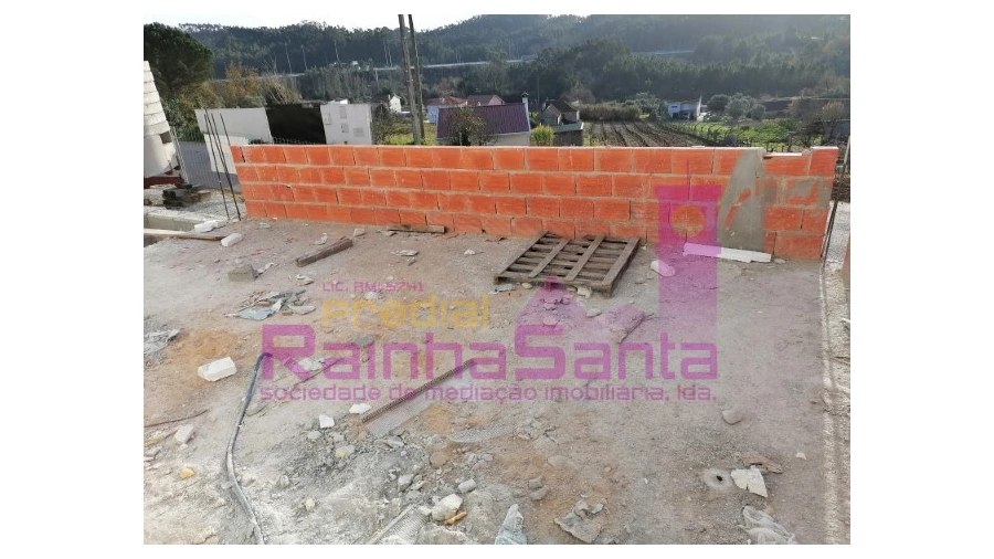 Moradia T3 para Venda em Antuzede e Vil de Matos Foto 31