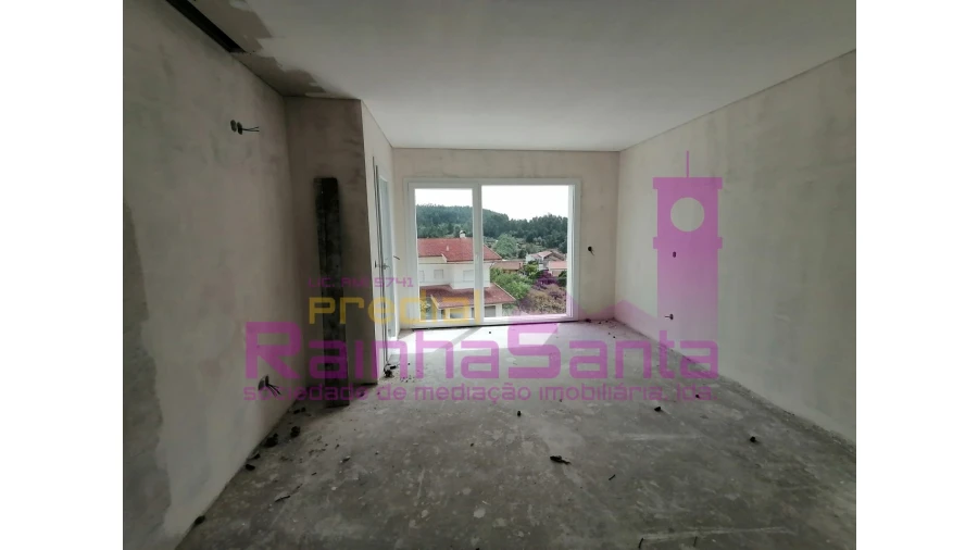 Moradia T3 para Venda em Antuzede e Vil de Matos Foto 19