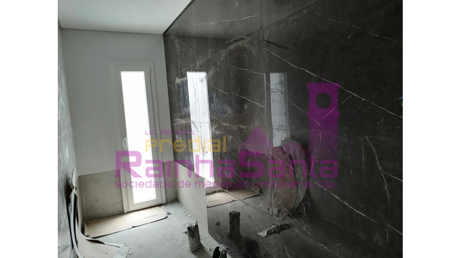 Moradia T3 para Venda em Antuzede e Vil de Matos Foto 33