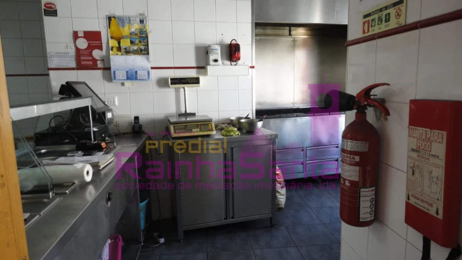 Negócio para Venda em Vila Nova de Anços Foto 7