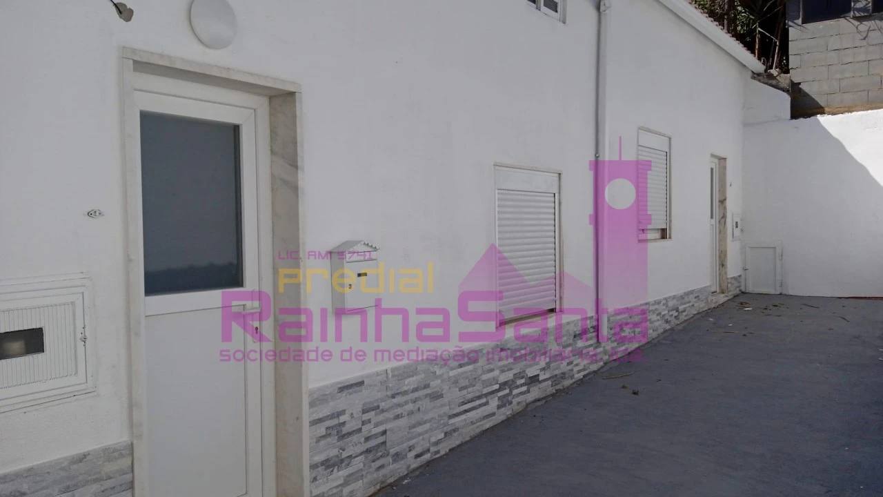 Moradia T9 para Venda em Ajuda Foto 1