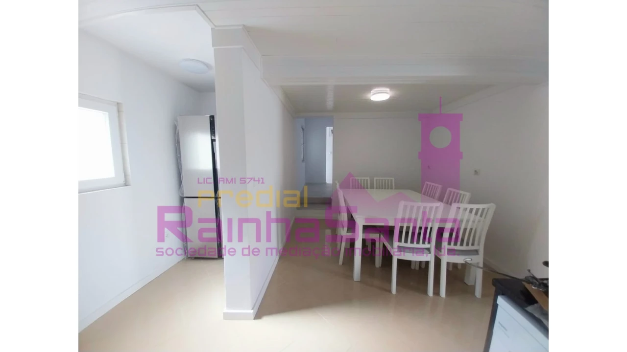 Moradia T9 para Venda em Ajuda Foto 3