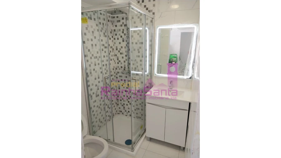 Moradia T9 para Venda em Ajuda Foto 5