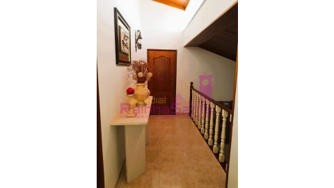 Moradia T4 para Venda em Lamas e Cercal