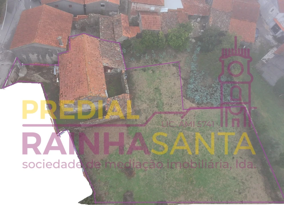 Quinta T4 para Venda em Arrifana Foto 1