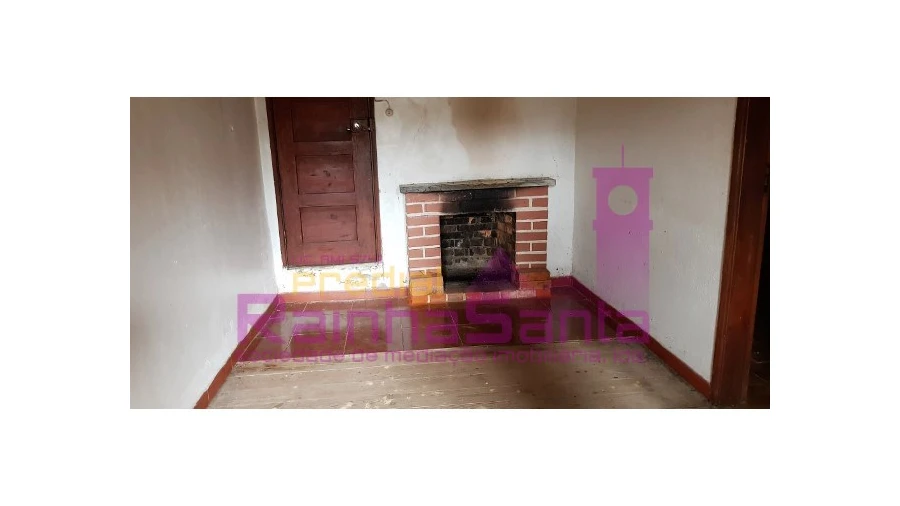 Moradia T3 para Venda em Poiares (Santo Andre) Foto 9