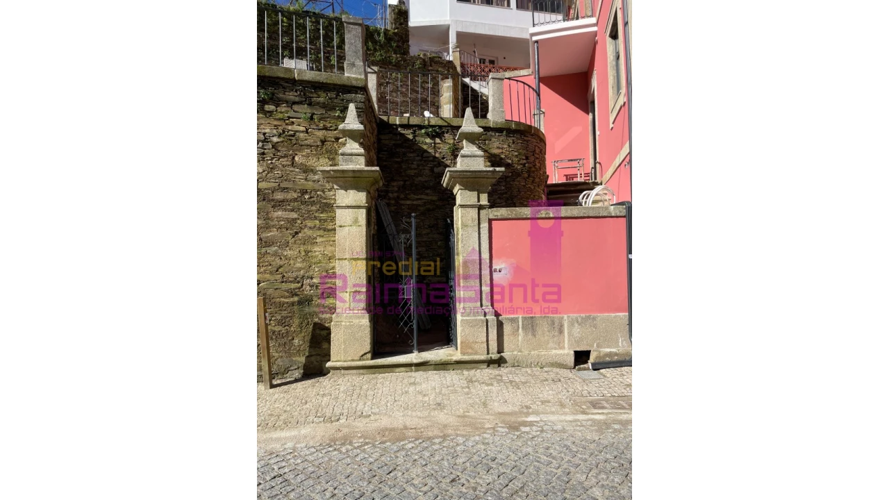 Prédio para Venda em Vila Cova de Alva e Anseriz Foto 3