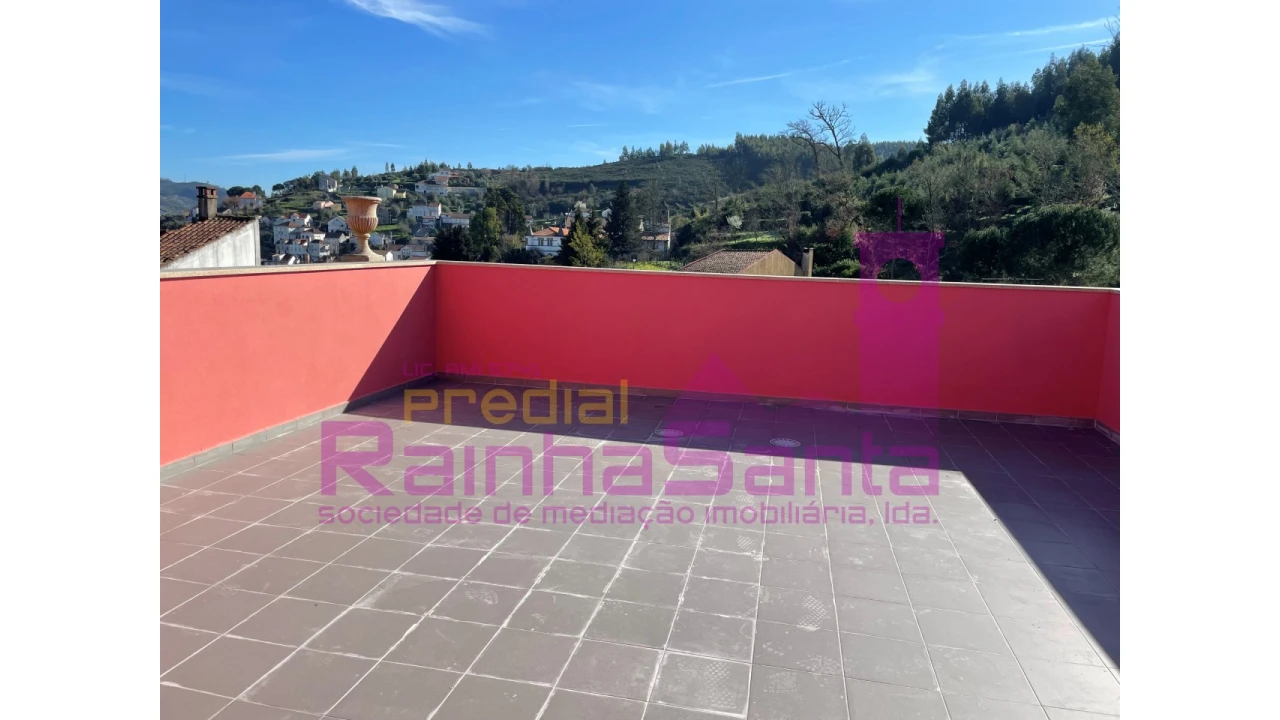 Prédio para Venda em Vila Cova de Alva e Anseriz Foto 11