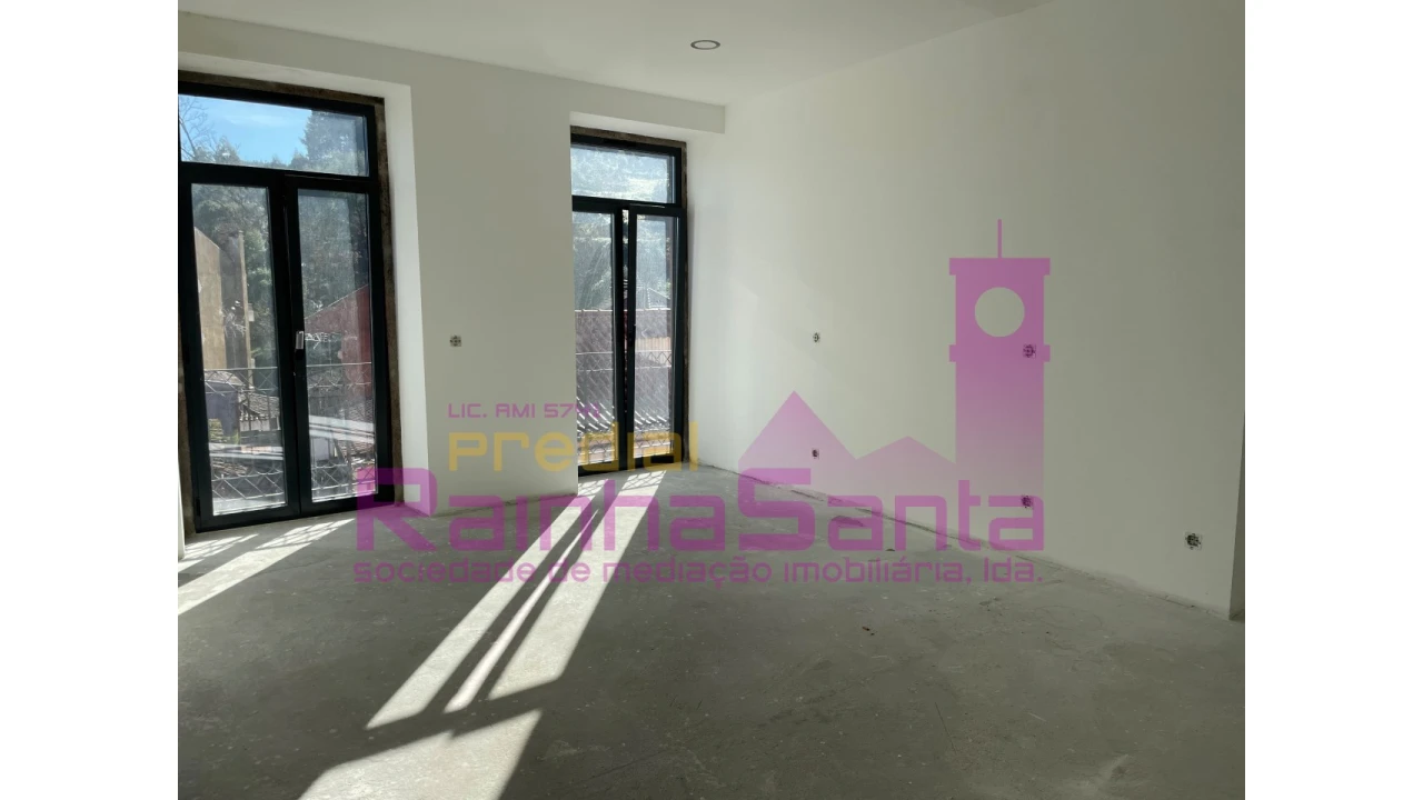 Prédio para Venda em Vila Cova de Alva e Anseriz Foto 16