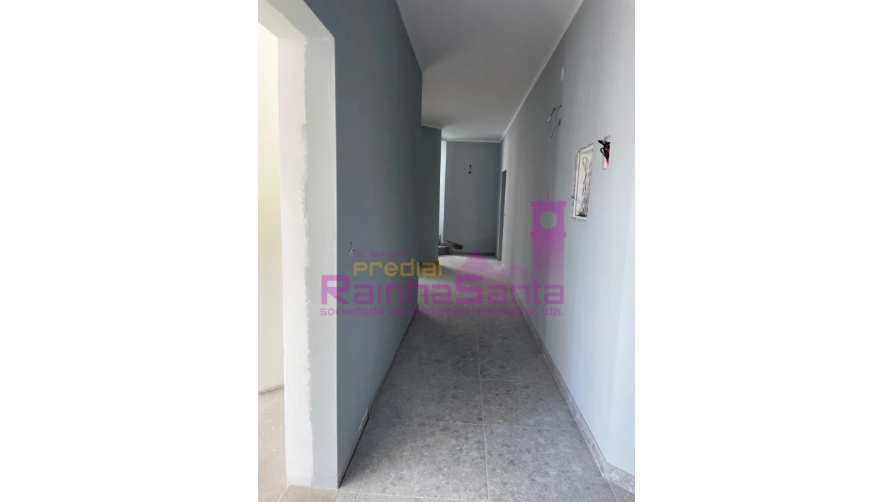 Prédio para Venda em Vila Cova de Alva e Anseriz Foto 20