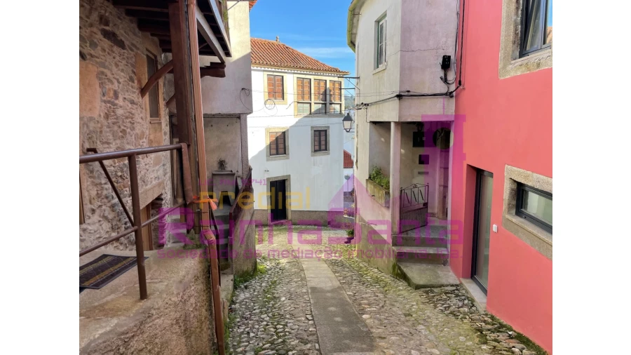 Prédio para Venda em Vila Cova de Alva e Anseriz Foto 10
