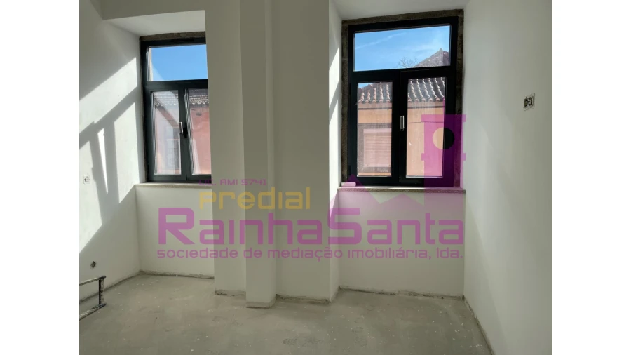 Prédio para Venda em Vila Cova de Alva e Anseriz Foto 14