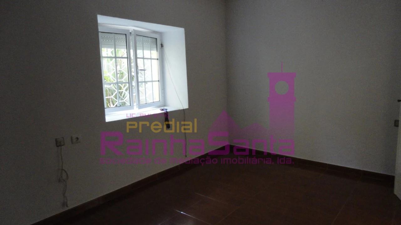 Moradia T2 para Venda em Souselas e Botão Foto 4