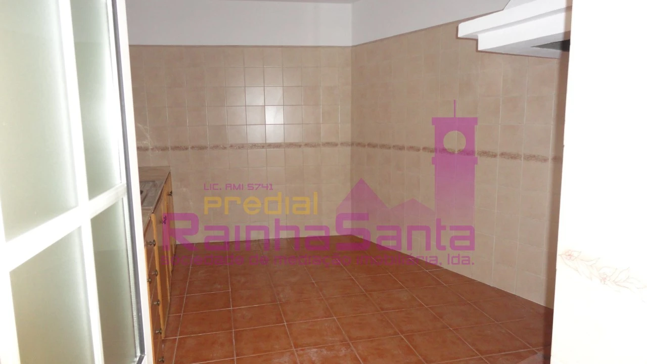Moradia T2 para Venda em Souselas e Botão Foto 8