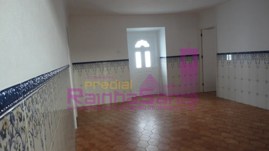 Moradia T2 para Venda em Souselas e Botão Foto 3