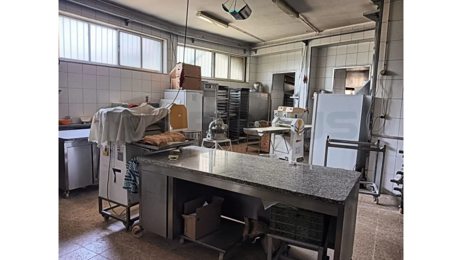 Negócio para Cedência de Quotas em Salreu Foto 14