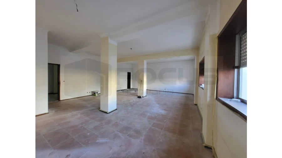 Escritório para Arrendamento em Ílhavo (São Salvador) Foto 4