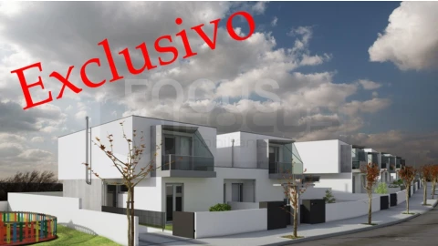 Terreno para Venda em Oliveirinha