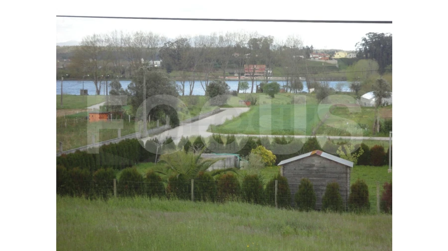 Moradia T4 para Venda em Fermentelos Foto 16