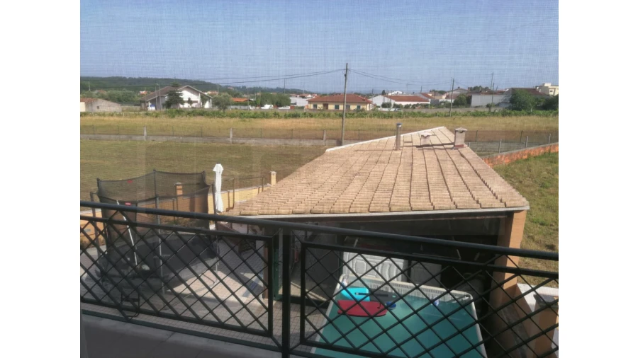 Moradia T4 para Venda em Fermentelos Foto 18