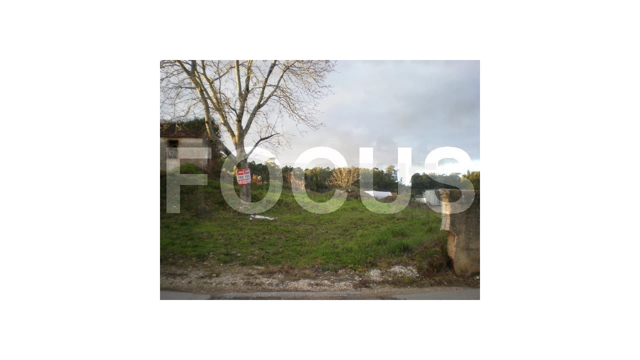 Terreno para Venda em Alquerubim Foto 1