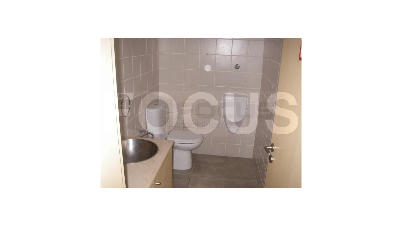 Loja para Arrendamento em Glória e Vera Cruz Foto 4