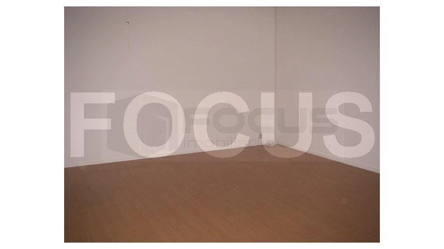 Loja para Arrendamento em Glória e Vera Cruz Foto 2