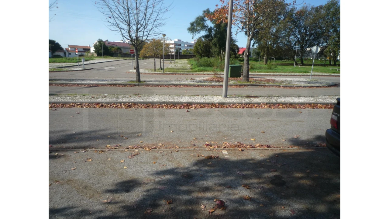 Terreno para Venda em Albergaria-A-Velha e Valmaior Foto 2