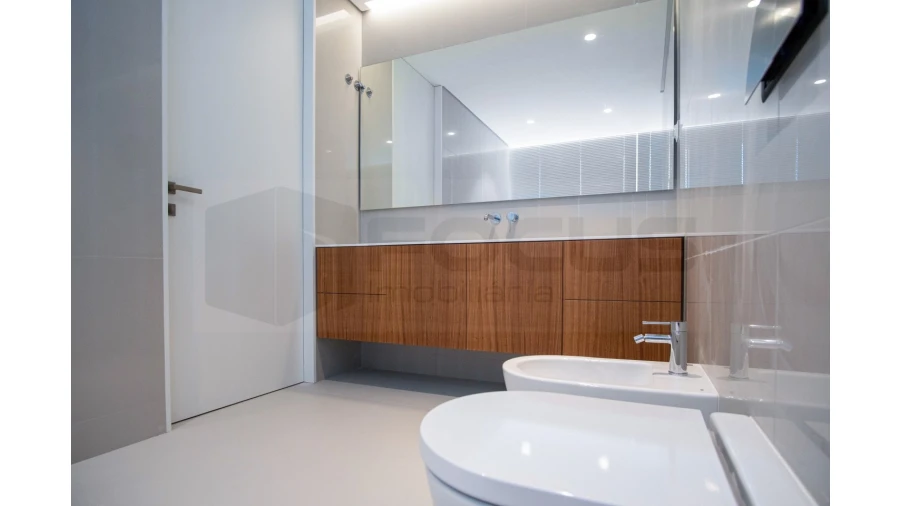 Moradia T4 para Venda em Glória e Vera Cruz Foto 45