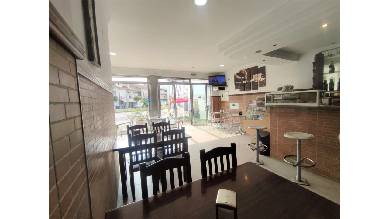 Negócio para Venda em Palhaça Foto 1