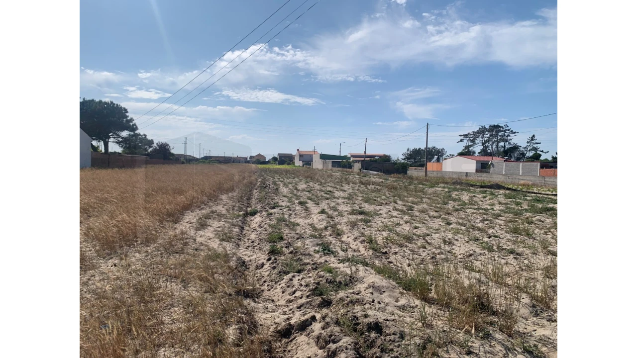 Terreno para Venda em Gafanha da Boa Hora Foto 3