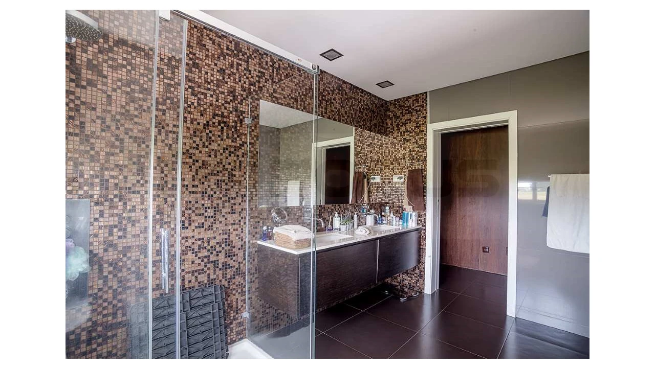 Moradia T3 para Venda em Salreu Foto 27