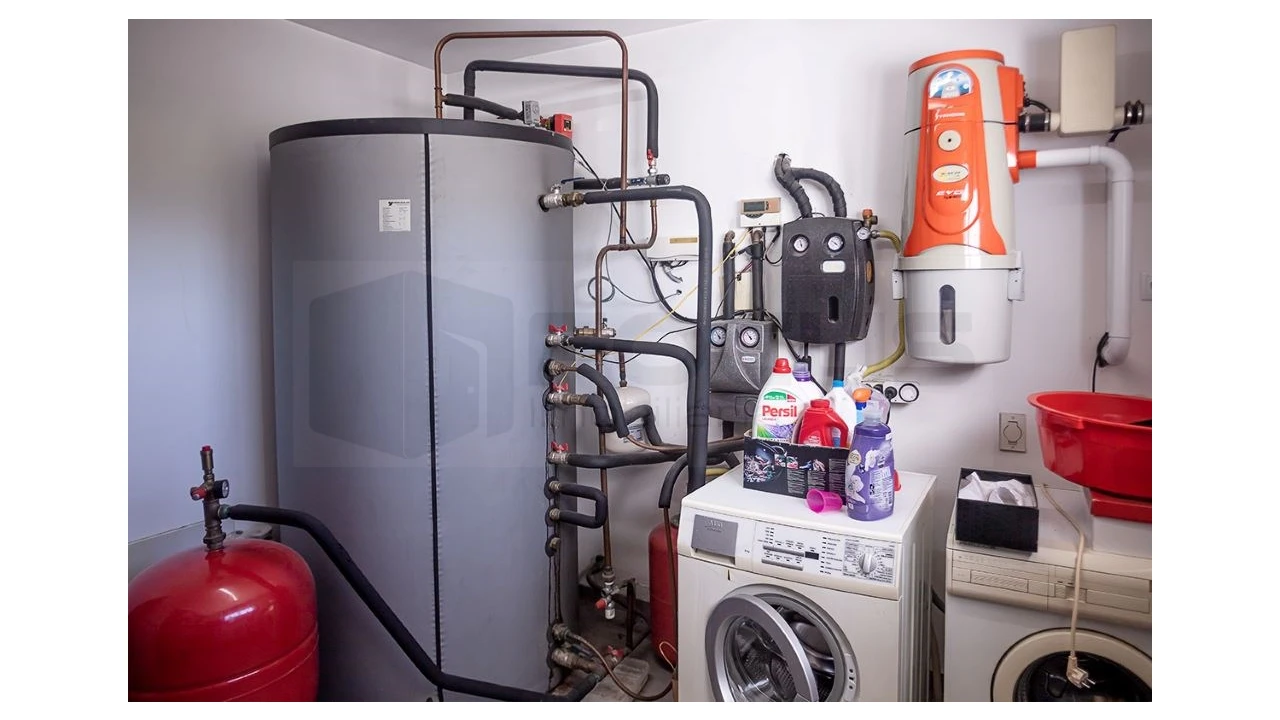 Moradia T3 para Venda em Salreu Foto 33