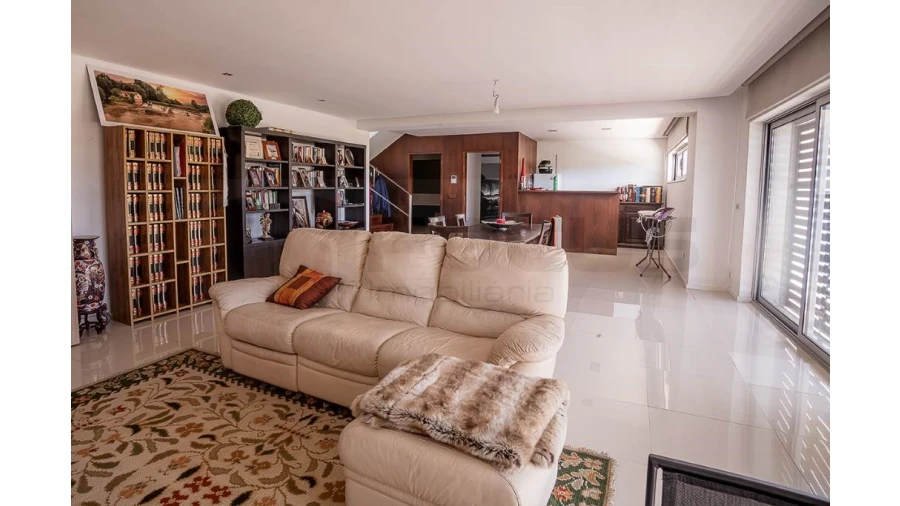 Moradia T3 para Venda em Salreu Foto 28