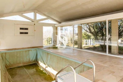 Moradia T6 para Venda em Arcozelo
