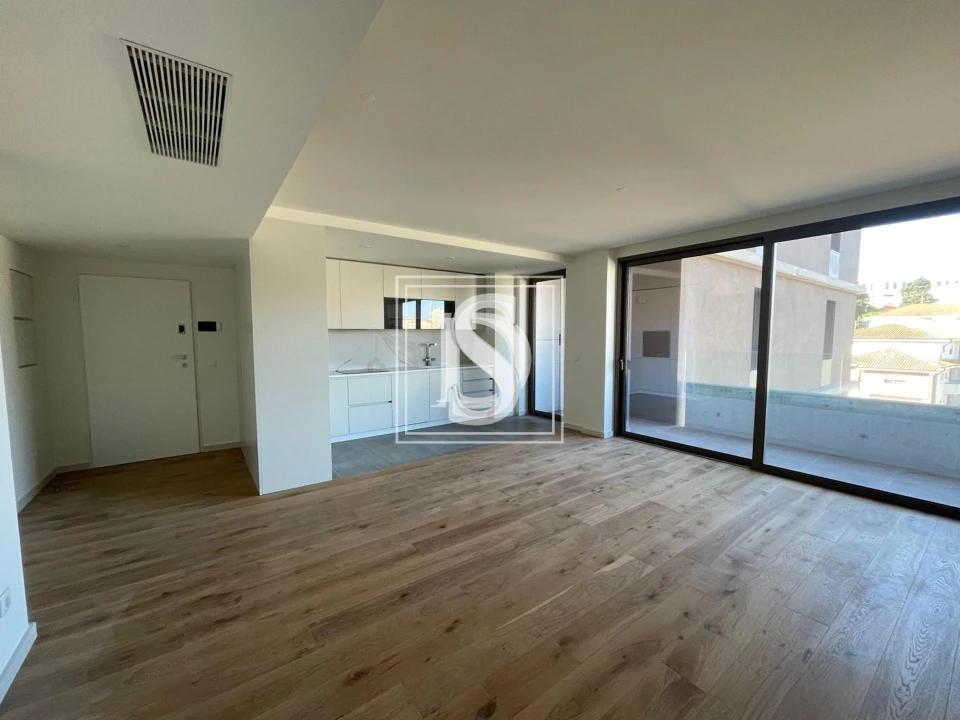 Apartamento T2 para Venda em Oliveira do Douro Foto 6