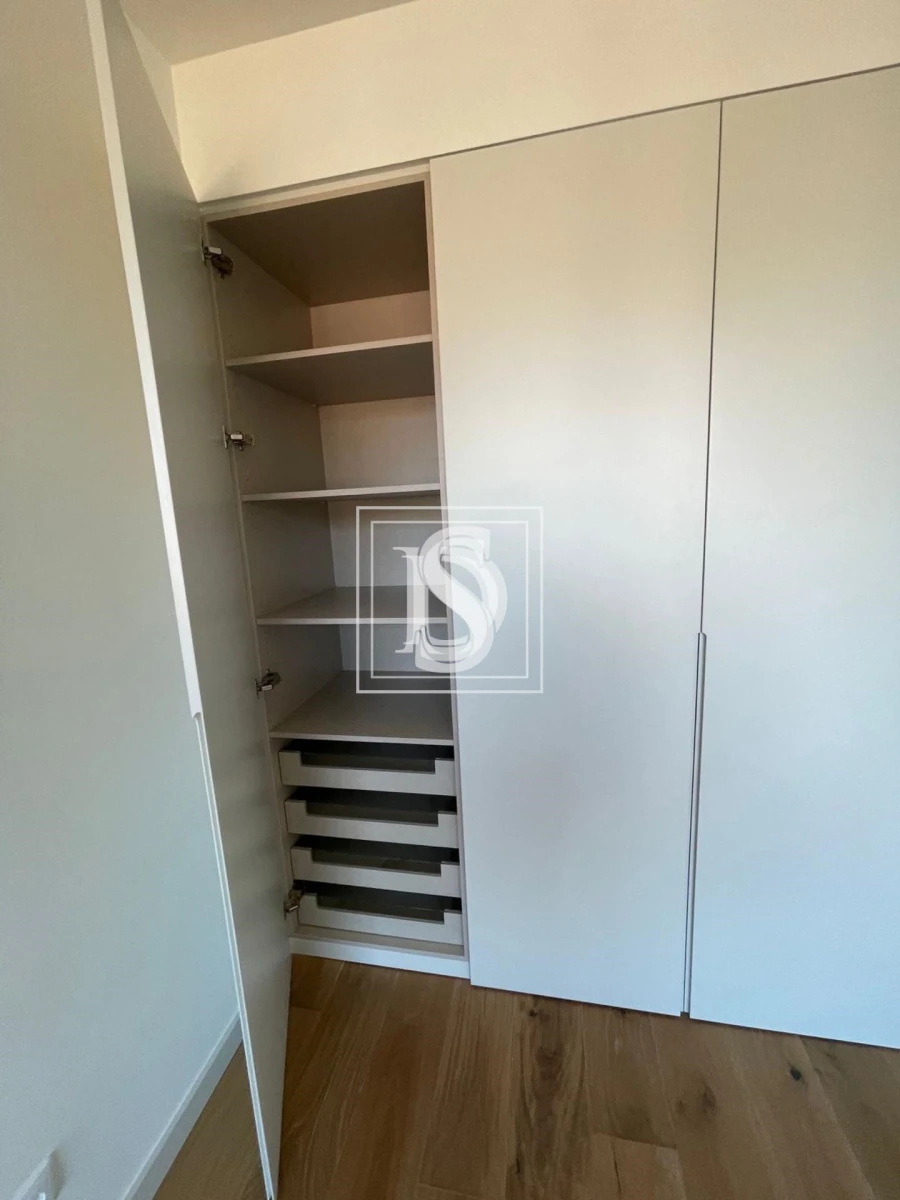 Apartamento T2 para Venda em Oliveira do Douro Foto 3