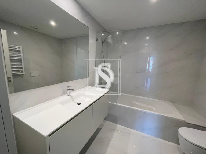 Apartamento T2 para Venda em Oliveira do Douro Foto 22