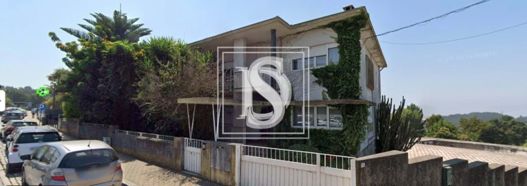 Moradia T6 para Venda em Santa Marinha e São Pedro da Afurada