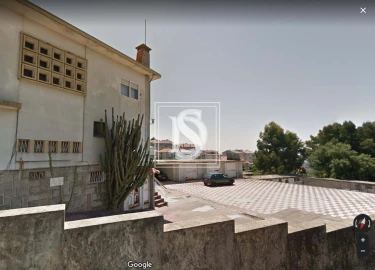 Moradia T6 para Venda em Santa Marinha e São Pedro da Afurada