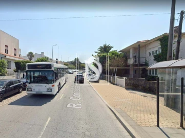 Moradia T6 para Venda em Santa Marinha e São Pedro da Afurada