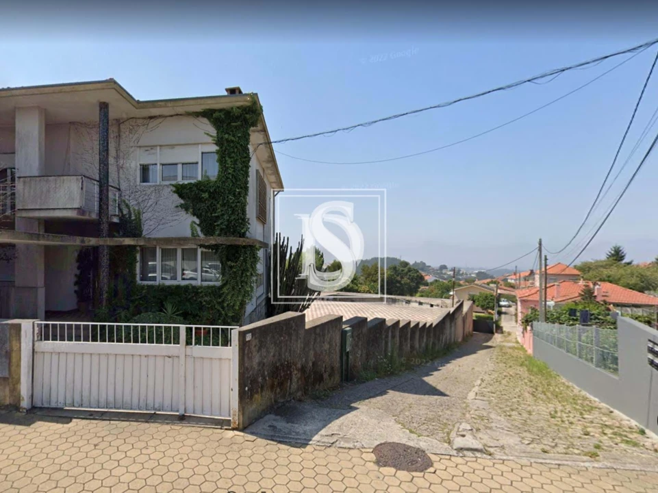 Moradia T6 para Venda em Santa Marinha e São Pedro da Afurada Foto 3