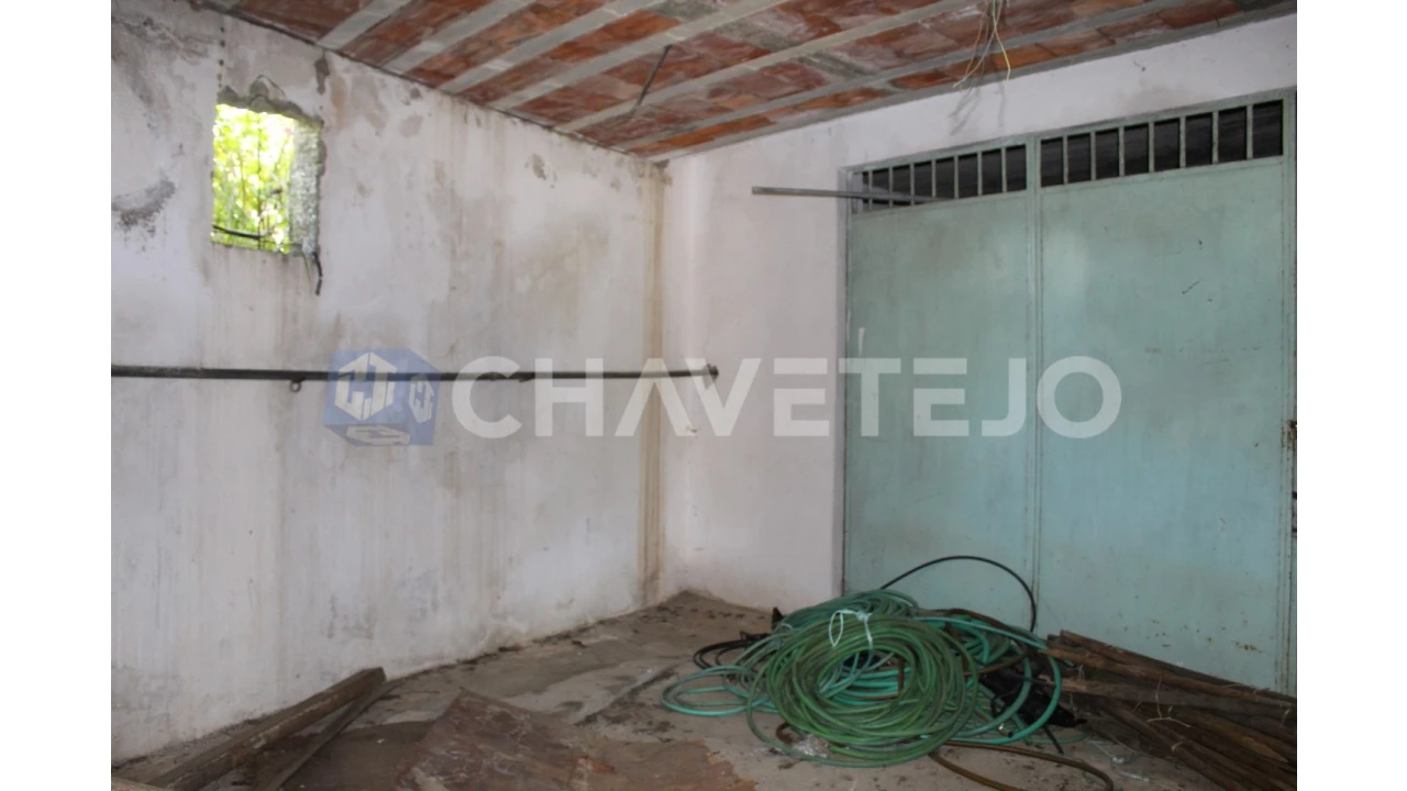 Negócio para Venda em Carregueiros Foto 33