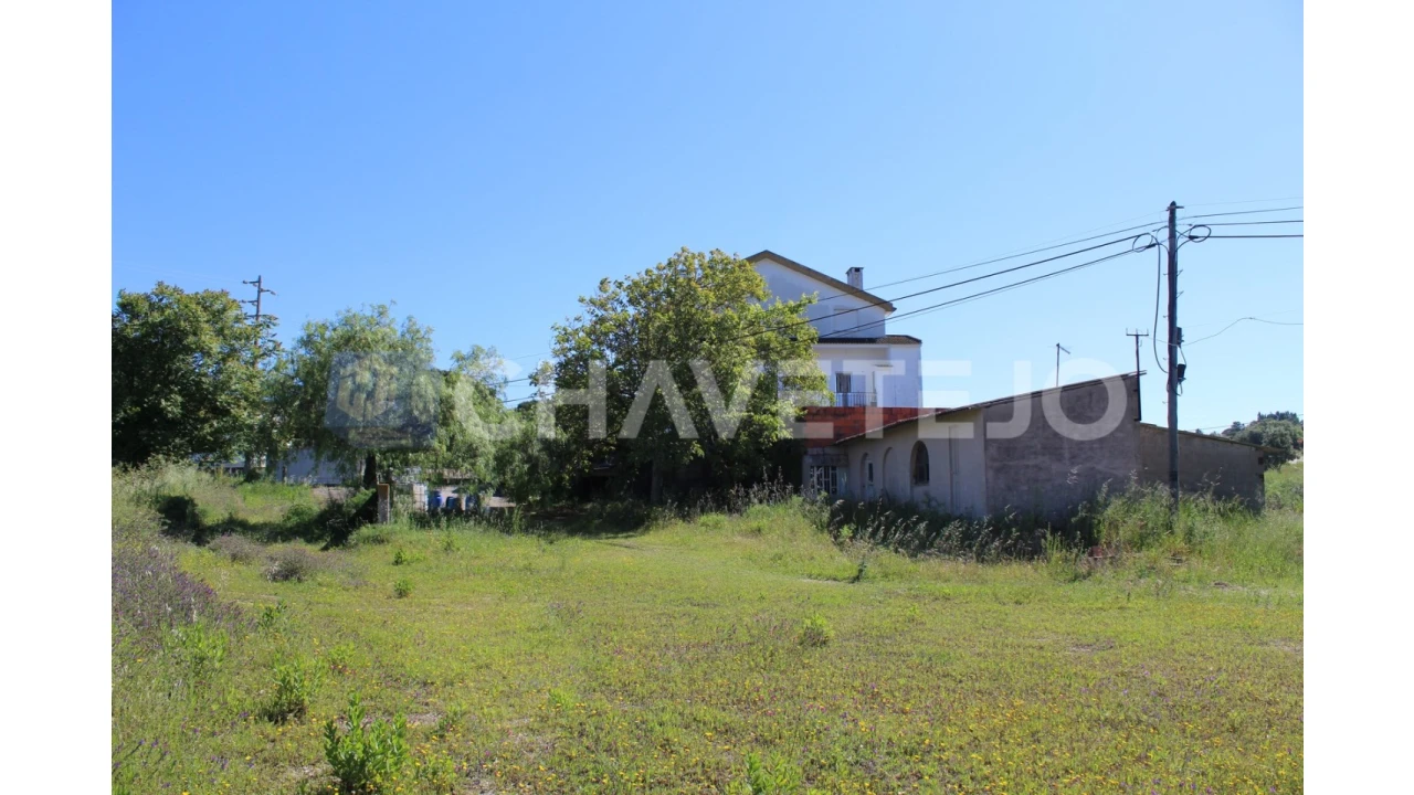 Negócio para Venda em Carregueiros Foto 39