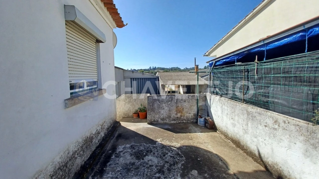 Prédio para Venda em São João Baptista e Santa Maria dos Olivais Foto 22