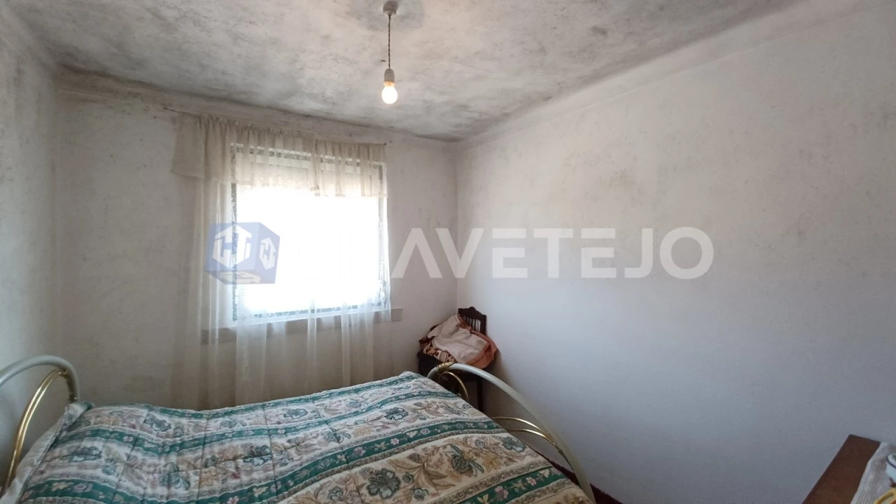 Prédio para Venda em São João Baptista e Santa Maria dos Olivais Foto 28