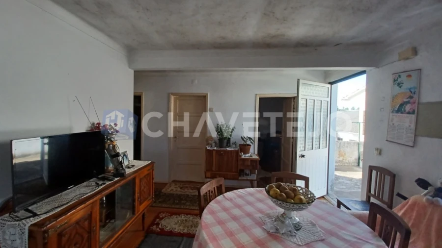 Prédio para Venda em São João Baptista e Santa Maria dos Olivais Foto 31