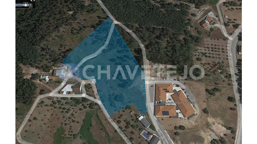 Terreno para Venda em Urqueira Foto 4