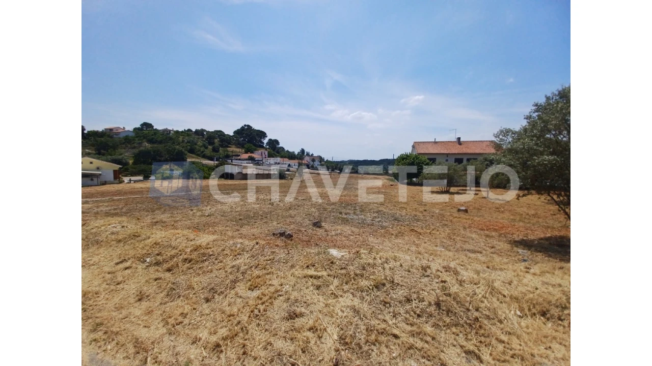 Terreno para Venda em Carregueiros Foto 2